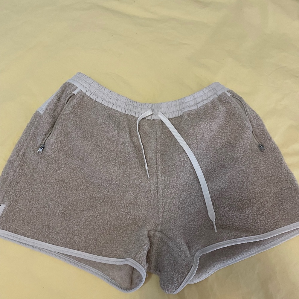 Outdoor Voices Fleece Women's Shorts